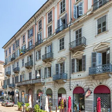 Mole - With Iconic View Of Apartment Turin