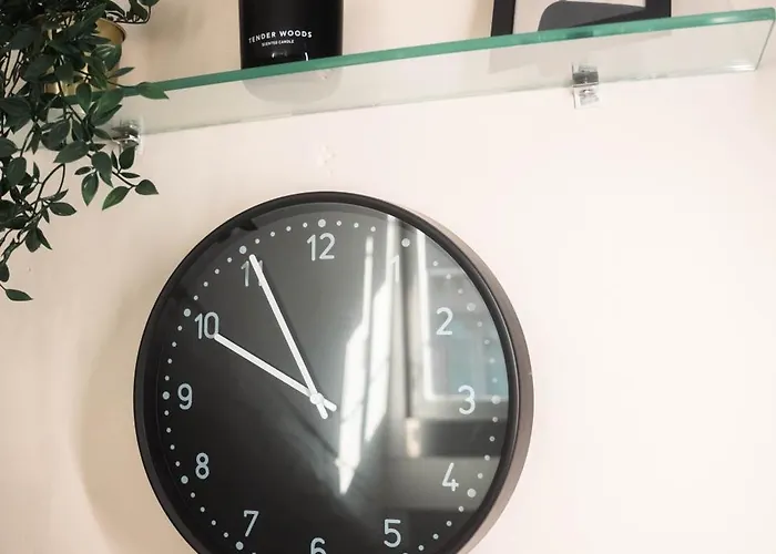 Mole - With Iconic View Of *